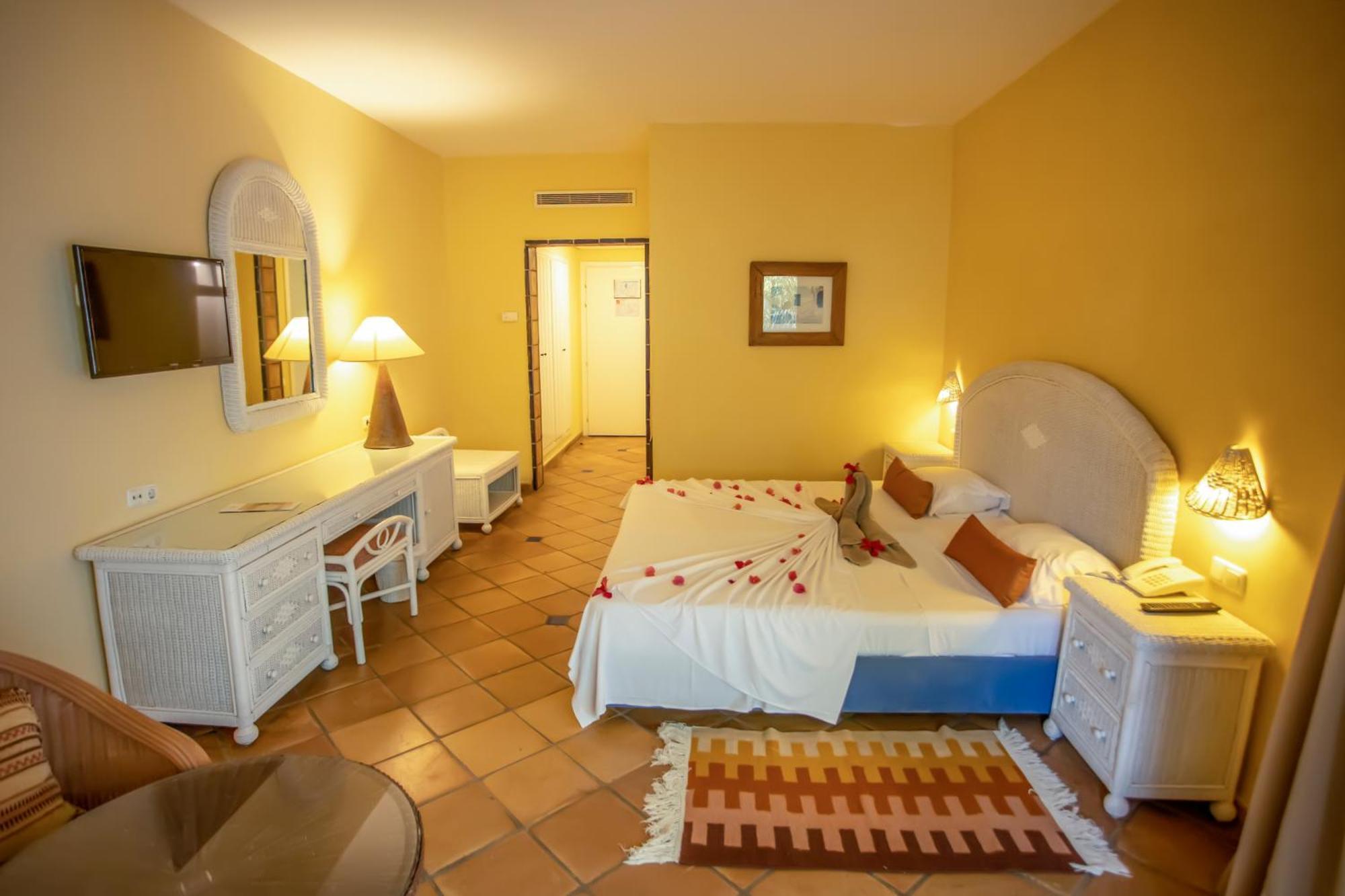 Odyssee Resort Thalasso & Spa ザルジス エクステリア 写真
